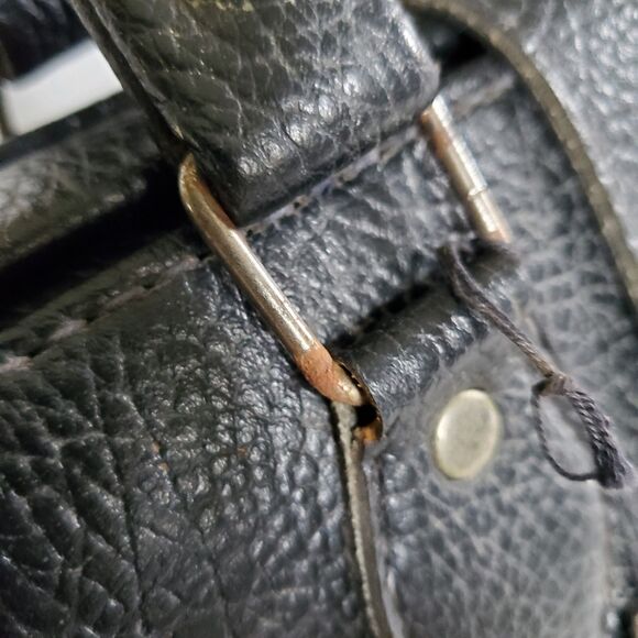 EUC Pebbled Leather Medical Doctor's Bag Double Handles Locking Case 2 Keys Vtg - Picture 4 of 12